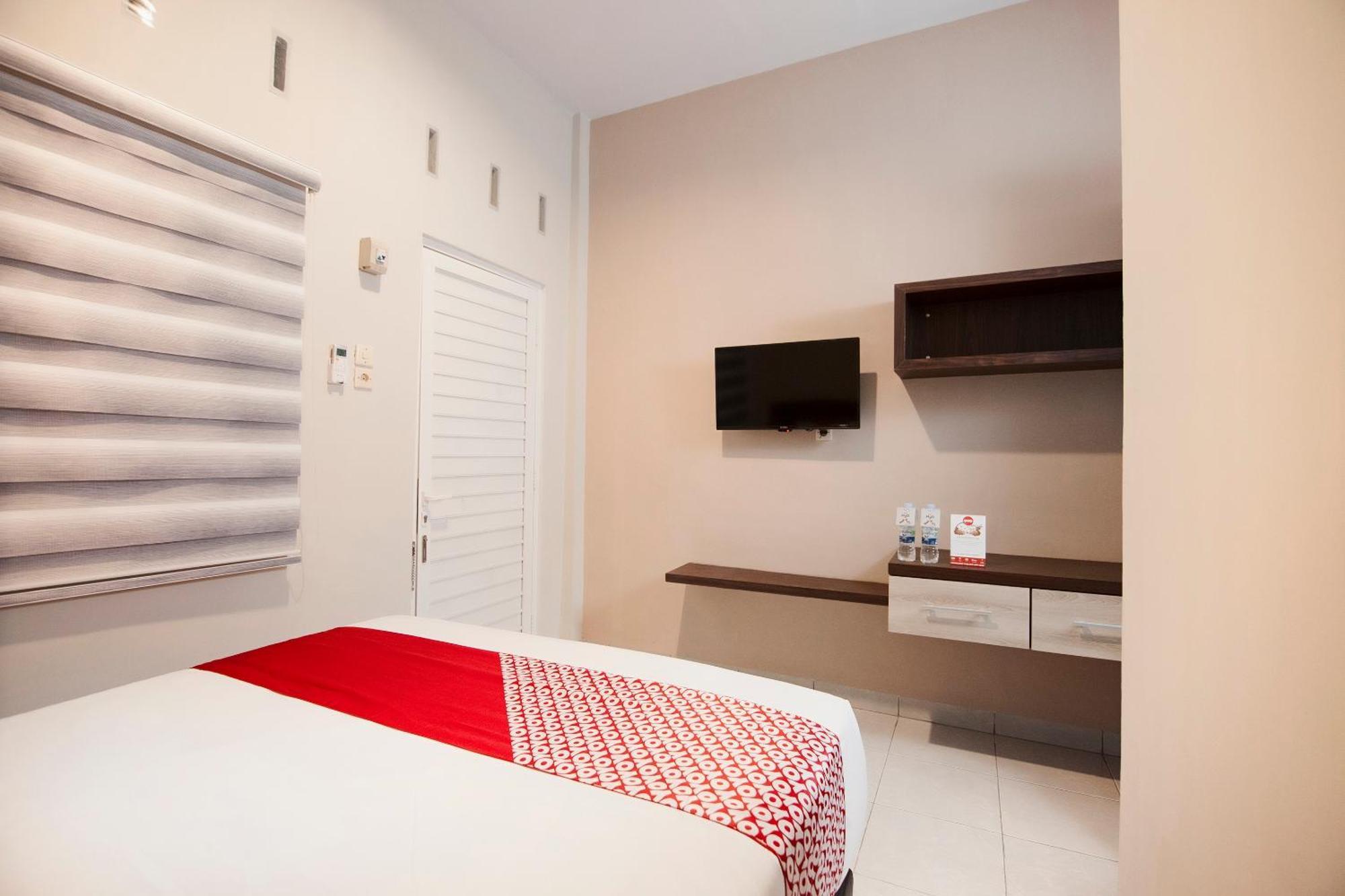 Oyo 725 My Arm Home & Stay Medan Extérieur photo
